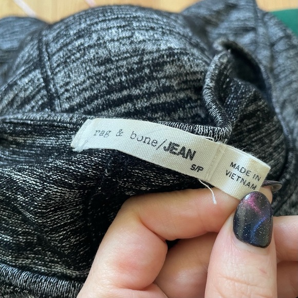 Rag & Bone/JEAN Black Gray Heather Knit Long-Sleeve Round Neck Top EUC Size S - Picture 5 of 8